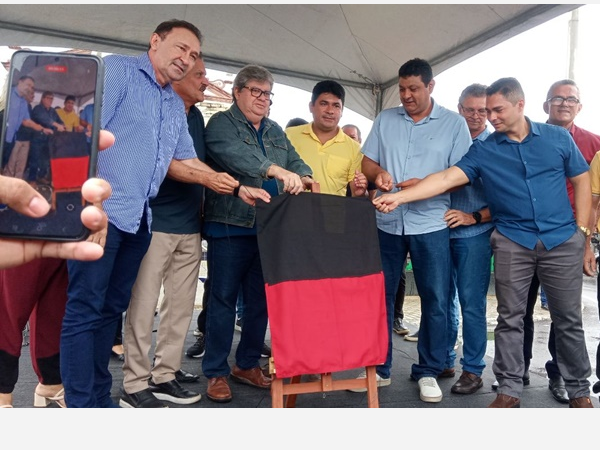 Solenidade marca inauguração da rodovia PB-085, ligando Serraria e Arara